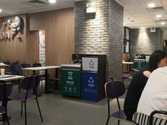 大堂-麦当劳(宝山大厦店)