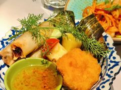 小吃拼盘-BetterThai 泰加(苏州中心店)