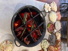 -正南齊北重庆老火锅(光华村直营店)