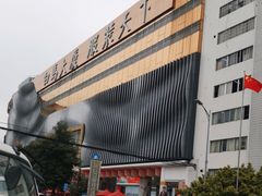 -广州白马服装市场