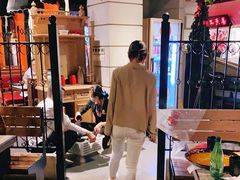 -沪小胖小龙虾(淮海中路旗舰店)