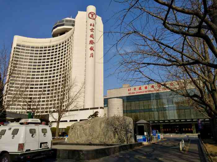 萨奇水庄(国际饭店旗舰店)-"在北京国际饭店内,是一个小店铺.