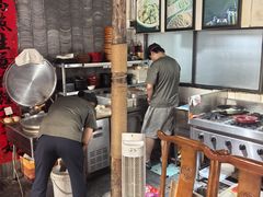 -鱼头泡饭·湖北菜·非物质文化遗产(岳家嘴总店)