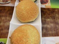 酥皮焗叉烧包-添好运点心专门店(深水埗店)