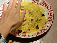 -破瓦寒窑·地摊烤羊排