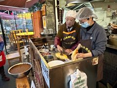 -大众跷脚牛肉馆·非遗传承单位(峨眉山店)