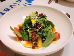 牛排家特色菠菜牛肉沙拉-牛排家(北京长安街英皇集团中心店)