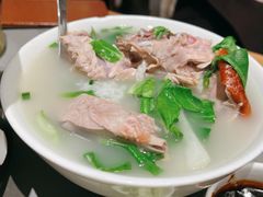 -褚记烤鸭·南京家常菜(雨花客厅店)