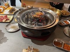 -围炉肉舍•炭烤活鳗•丹东海鲜烤肉(步行街店)