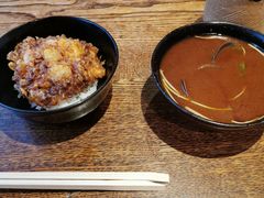 -是山居