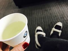 -上海宝信宝马4S店