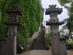 -石宝寨