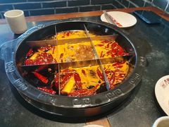 -周周有辣火锅馆(玖耀里店)