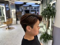-PE SALON 