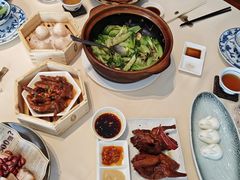 非遗红烧乳鸽-侨美食家·粤菜(体育西路店)