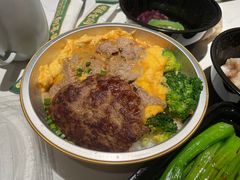即日鲜牛牛滑蛋饭-明腾壹间茶餐厅(新都会花园广场店)