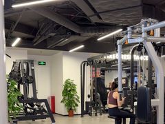 -超鹿运动(达信大厦店)