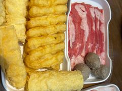 -天成·潮州牛肉脆肉鱼生蚝自助火锅