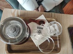 -ZING COFFEE 镜咖啡