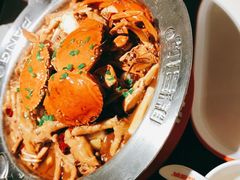 -胖哥俩肉蟹煲(华贸店)