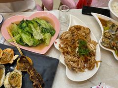 -覃记海鲜美食餐厅