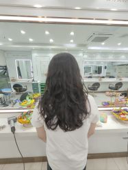 -镁连社·美联社
