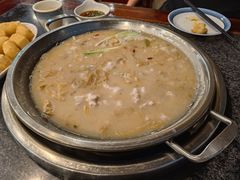 酸汤兔大锅-老来福·非遗酸汤兔(凯旋路店)