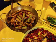 麻辣干锅蛙-龙门阵茶屋川菜馆(武康路店)