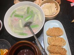 -芳芳私房菜·精做淮扬菜(承德路店)