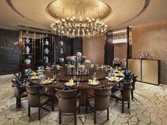 -广州天河希尔顿酒店