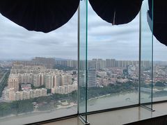 -荣誉国际酒店-云顶旋转餐厅