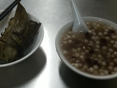 -芳婆糕团店(王府大街店)