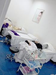 -蕾特恩专业祛痘