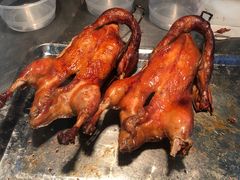 -上海枇杷烤鸭(城乡贸易中心店)