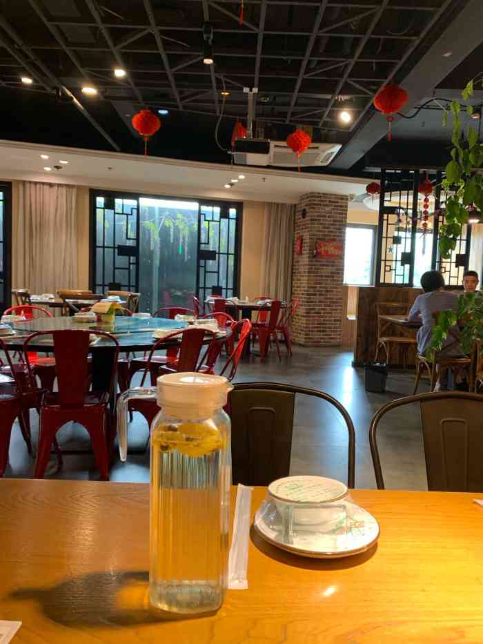 衢味府印象餐厅(衢味府九堡店"这家店的环境非常好,菜品的味道也是