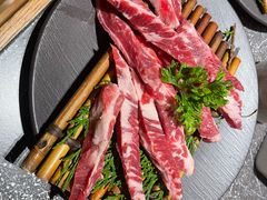 -草家酱蟹炭火烤肉店(珲春南路二店)