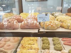 -奈雪的茶(市百一店)