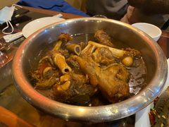 -聚首堂·特色小吃·肘子(什刹海德胜门店)