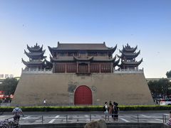 -迎宾楼(解放西街店)