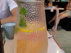 -鸣记脆皮烤鱼·海鲜烤鱼(三八广场店)
