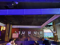 -胖哥俩肉蟹煲(长沙高铁吾悦广场店)