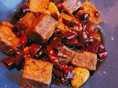 三杯臭豆腐-江南驿·二十余年创意杭帮味(良渚玉鸟集店)