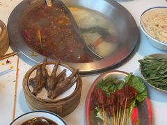 -卤校长重庆火锅(国兴店)