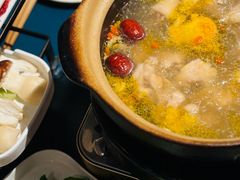 -邹开喜·小海鲜醉鸡煲·潮汕鲜切牛肉店(襄阳北路店)