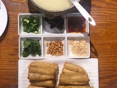 油条稀豆粉-福照楼汽锅鸡·云南特色菜(万达广场店)