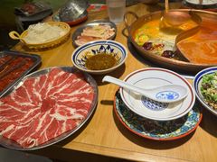 -洱火云南酸菜牛肉火锅(石景山当代商城店)