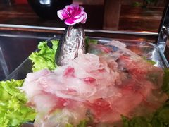 莲花斑鱼-大匠工房古船木艺术餐厅·猪肚鸡专门店(长白仙岛店)
