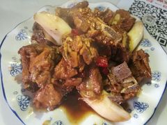 -瑜瑜饭馆