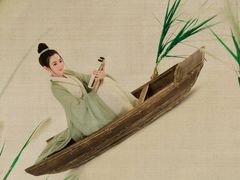 -九月鹰飞汉服摄影工作室