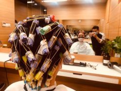 -CARR SALON